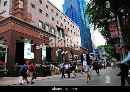 Gli amanti dello shopping di Orchard Road Singapore Foto Stock