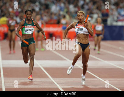 Londra, Regno Unito. 26 Luglio, 2013. durante la IAAF Diamond League giochi anniversario dalla lo Stadio Olimpico, Queen Elizabeth Olympic Park. Ashleigh Nelson 4 x 100M Relè donna Credito: Azione Sport Plus/Alamy Live News Foto Stock