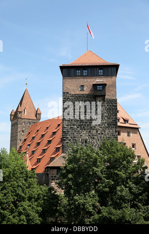 Luginsland Tower presso il Castello di Norimberga in Germania Foto Stock