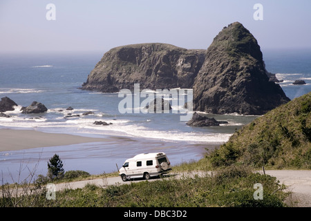 Whalehead spiaggia a Samuel H. Boardman stato parco vicino Brookings, Oregon, Stati Uniti d'America Foto Stock