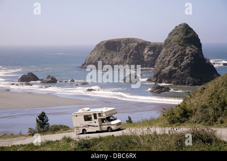 Whalehead spiaggia a Samuel H. Boardman stato parco vicino Brookings, Oregon, Stati Uniti d'America Foto Stock