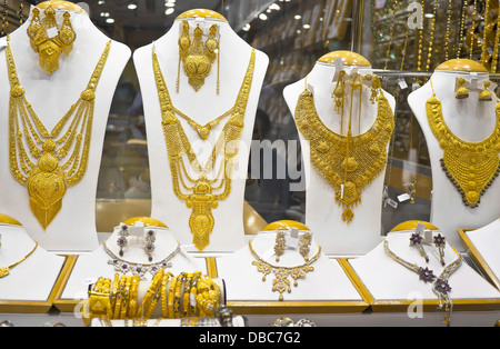 I gioielli del Dubai Gold Souq Foto Stock