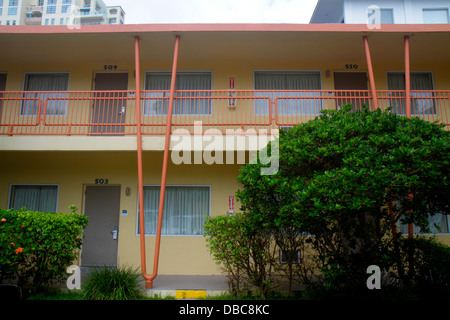 Fort ft. Lauderdale Florida, Days Inn Bahia Cabana, motel, hotel, camere per gli ospiti, porte, budget, balcone, guardando FL130720130 Foto Stock