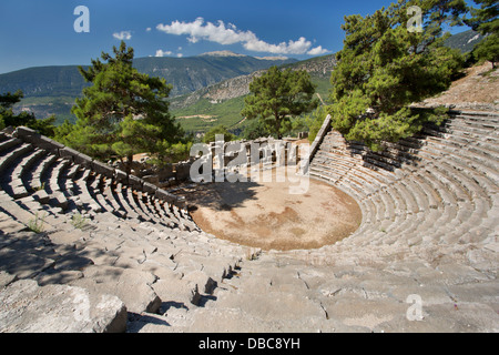 L'anfiteatro all'antica città di Alycanda nella Turchia meridionale Foto Stock