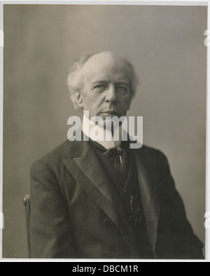 L' onorevole Sir Wilfrid Laurier foto B (HS85-10-16872) Foto Stock