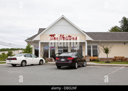 Un Tim Hortons ristorante è raffigurato nel Maine Foto Stock