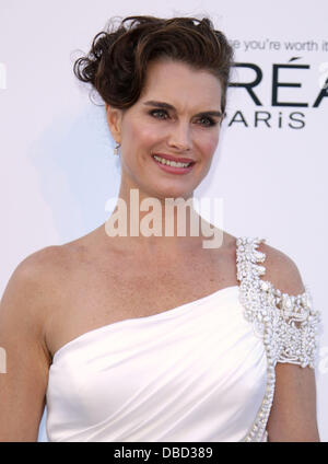 Brooke Shields 2011 Festival Internazionale del Cinema di Cannes - Giorno 9 - amfAR Cinema Against AIDS Gala - Arrivi Cap d'Antibes, Francia - 19.05.11 Foto Stock