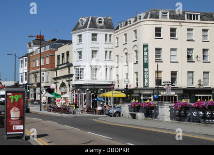 La Parade street a Margate lungomare Kent Foto Stock