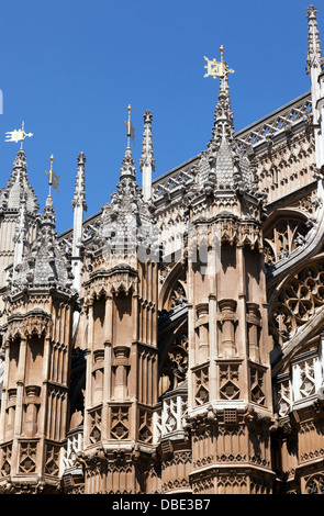 Close-up che mostra i dettagli Architecturel di Enrico VII cappella dedicata alla Vergine, l'Abbazia di Westminster, Londra Foto Stock