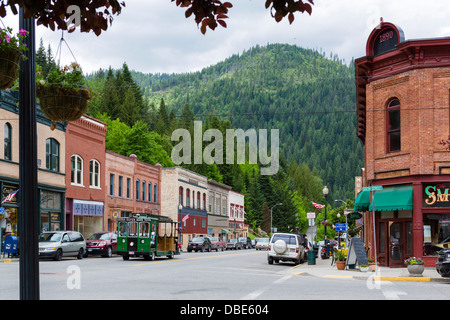 Bank Street (strada principale nel centro storico di argento città mineraria di Wallace, Idaho, Stati Uniti d'America Foto Stock