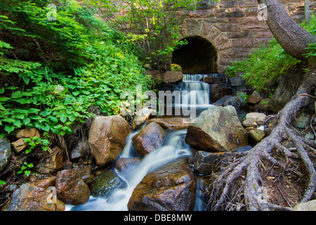 Cascata in Park Loop Road - Parco Nazionale di Acadia Foto Stock