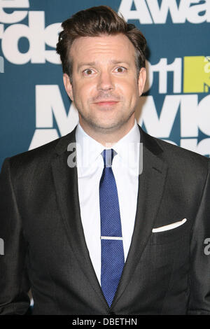 Jason Sudeikis 2011 MTV Movie Press Room tenutasi presso l'Anfiteatro Gibson di Los Angeles, California - 05.06.11 Foto Stock