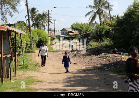 Il quartiere Mtopanga di Mombasa, in Kenya. Foto Stock