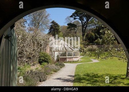 La serra vittoriana a Greenway, tardo Agatha Christie's residenza estiva, Devon, Inghilterra, Gran Bretagna, UK. Foto Stock