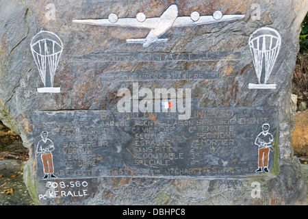 Memoriale della RAF e della resistenza francese in Bretagna, Francia, vicino Saint-Goazec. La missione ha avuto luogo il 4 Agosto 1944 Foto Stock