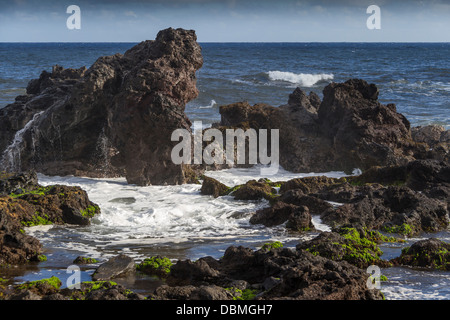 Prima tappa del tour Road to Hana, ho`okipa Beach Park sull'isola di Maui nelle Hawaii. Foto Stock