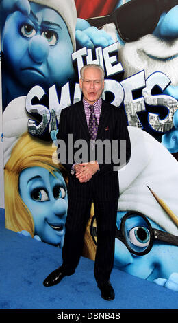 Tim Gunn 'I Puffi' prima mondiale al Teatro Ziegfeld - Arrivi New York City, Stati Uniti d'America - 24.07.11 Foto Stock