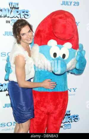 Brooke Shields, 'I Puffi' prima mondiale al Teatro Ziegfeld - Arrivi New York City, Stati Uniti d'America - 24.07.11 Foto Stock