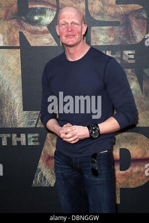 Derek Mears la premiere del XX Century Fox "l'aumento di Il pianeta delle scimmie" tenutasi presso Grauman's Chinese Theater - Gli arrivi di Hollywood, in California - 28.07.11 Foto Stock