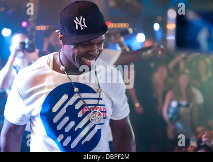 50 Cent, vero nome Curtis Jackson, suona presso il Palais Club Cannes Cannes, Francia - 16.08.11 Foto Stock