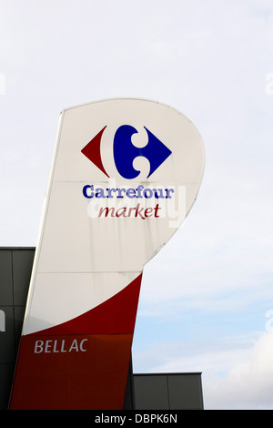 Supermercato Carrefour segno. Foto Stock