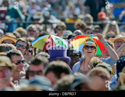 Glastonbury Festival 2013 - Ventole a prestazioni di Noè e la balena sull'altro stadio. Foto Stock