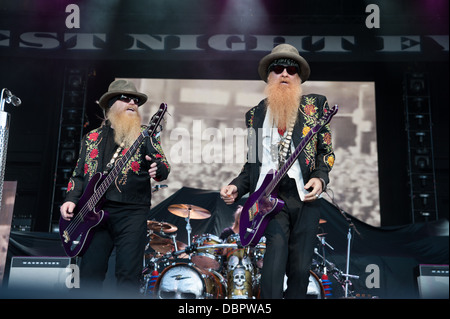 LINCOLN, CA - 17 agosto: ZZ Top esegue al Thunder Valley Casino Resort a Lincoln, Calif Agosto 17, 2012 Foto Stock