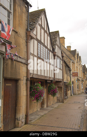 In stile Tudor cottage in Chipping Campden in Gloucestershire, Inghilterra Foto Stock