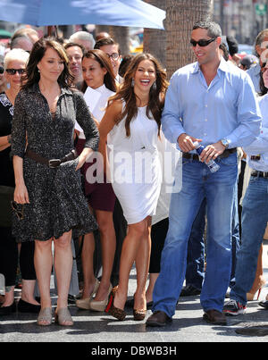 Katey Sagal, Sofia Vergara e Nick Loeb Ed O'Neill è onorato con una stella sulla Hollywood Walk of Fame, svoltasi su Hollywood Boulevard Los Angeles, California - 30.08.11 Foto Stock