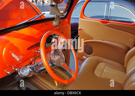 Interno del classico automobile durante 2013 Northwest Deuce giorni Hot Rod show-Victoria, British Columbia, Canada. Foto Stock