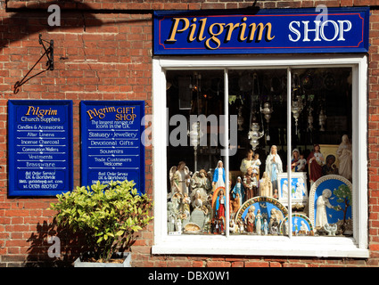 Walsingham Norfolk, il Pellegrino Shop, icona, icone chiesa di beni ecclesiastici forniture dono doni in Inghilterra i negozi del Regno Unito Foto Stock