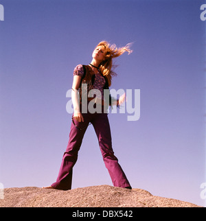 Negli anni settanta la donna giovane ragazza hippie Foto Stock