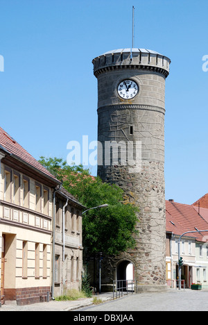 Torre di uccelli in Dahme/ marchio come parte del vecchio muro della città. Foto Stock