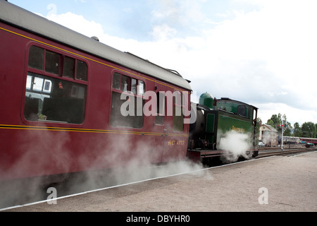 Motore a vapore sul Strathspey linea di vapore, Scozia Foto Stock