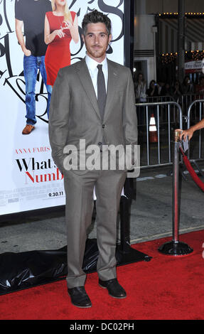 Dave Annable la prima mondiale di "Qual è il vostro numero?" al Regency Village Theatre - Gli arrivi di Los Angeles, California - 19.09.11 Foto Stock