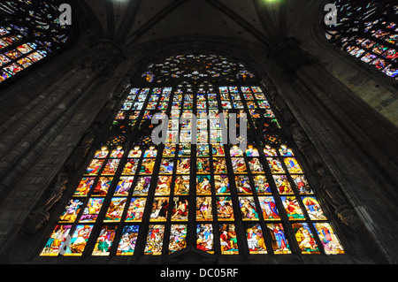 Milano Duomo, uno dei la più grande chiesa in stile gotico nel mondo. Foto Stock