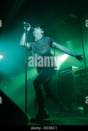 Gary Numan eseguendo la sua ultima notte di 'Dead figlio crescita' U.K. tour presso il Liverpool O2 Academy. Liverpool, in Inghilterra - 21.09.11 Foto Stock