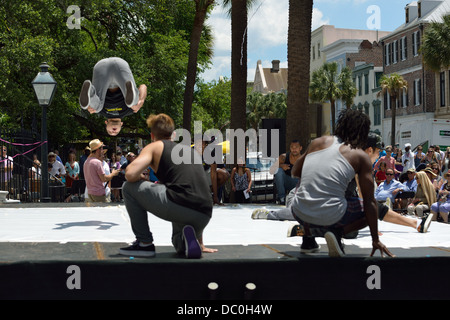 Karfig Brasile maschio gruppo di danza Foto Stock