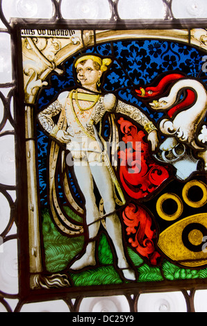 La Svizzera, Basilea. Barfusserkirche Museo Storico, in gotico chiesa Barfusser. Collezione di pittura vetraria, circa del XVI secolo. Foto Stock