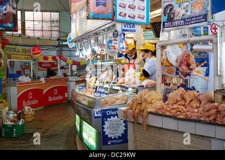 Surquillo bancarelle del mercato in Lima, Perù. Foto Stock