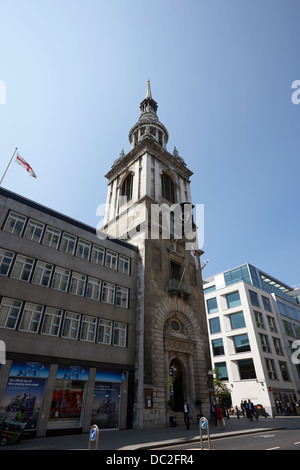 St Mary-le-chiesa di prua Bow Bells Londra Inghilterra Regno Unito Foto Stock