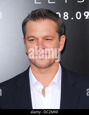 Los Angeles, CA. Il 7 agosto, 2013. Matt Damon in arrivi per ELYSIUM Premiere, Regency Village Theatre di Los Angeles, CA Agosto 7, 2013. Credito: Elizabeth Goodenough/Everett raccolta/Alamy Live News Foto Stock