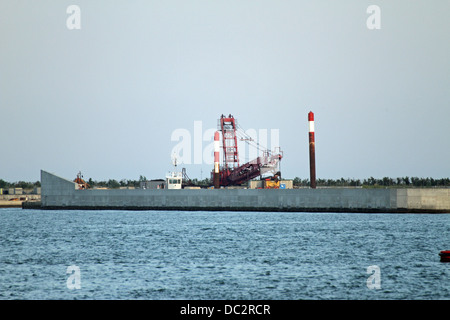 Diga chiamato Progetto MOSE nel mare Adriatico vicino a Venezia 01 Foto Stock