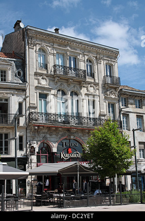 Le Grand café de la Paix, Angouleme, Francia. Foto Stock