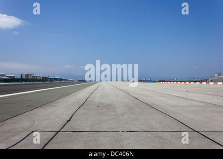 Aeroporto di Gibilterra pista Foto Stock