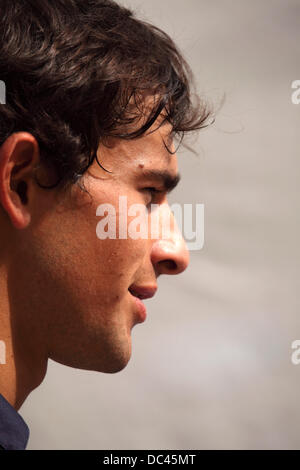 Durham, Regno Unito. 08 Ago, 2013. Ashton Agar in Australia la sessione di training a Emirates Durham International Cricket Ground a Chester-le-Street. La sessione è stata la squadra finale pratica prima del 4° Investec Ceneri Test match tra Inghilterra e Australia. Credito: Stuart Forster/Alamy Live News Foto Stock