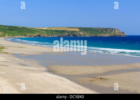 Spiaggia Pendower sulla penisola di Roseland Cornwall Inghilterra REGNO UNITO Foto Stock