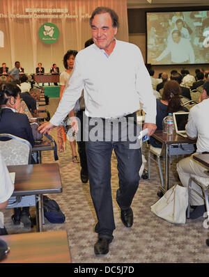 Oliver Stone, Aug 05, 2013 : Hiroshima, Giappone : regista Oliver Stone assiste l' ottava conferenza generale di Mayer per la pace" a Hiroshima, Giappone, il 5 agosto 2013. Foto Stock