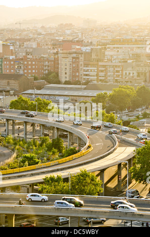 Paesaggio urbano. Plaça de les Glòries, Barcellona, in Catalogna, Spagna. Foto Stock