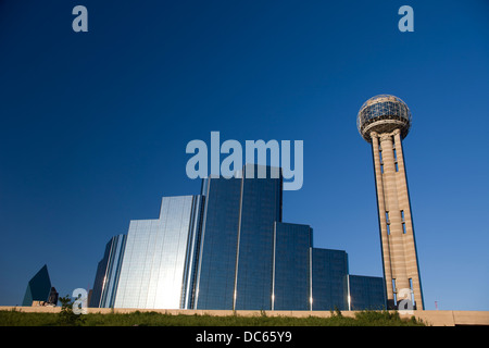 HYATT REGENCY HOTEL REUNION TOWER DOWNTOWN TEXAS USA Foto Stock